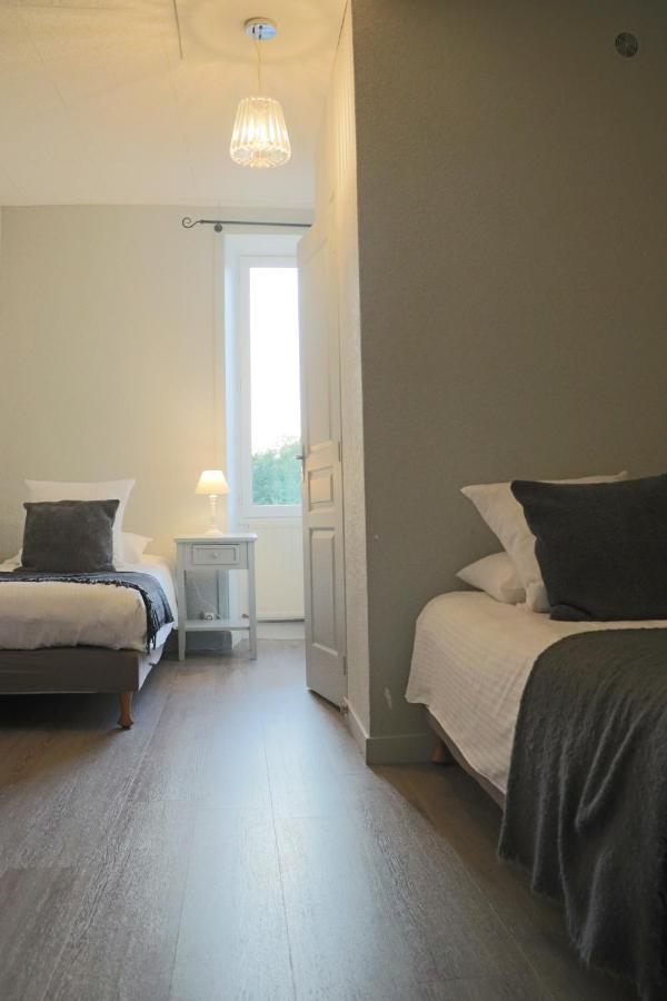 Logis Hotel Restaurant La Brasserie Treignac Екстериор снимка